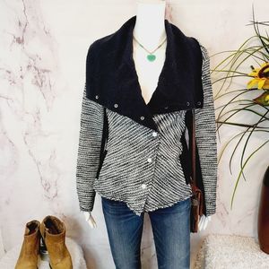 Red Saks Fifth Avenue tweed moto jacket with pockets